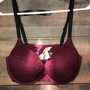 Victoria’s Secret push up bra 34D